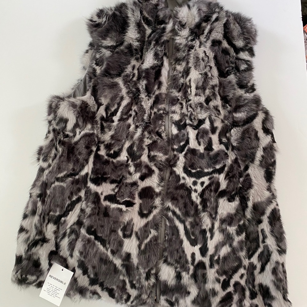 Metric Knits reversible rabbit fur vest, Sz. L - Picture 11 of 16